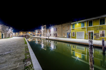 Fototapeta na wymiar night view of the streets and canals