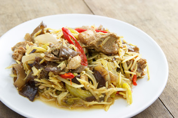 Stir fried Chicken with Ginger ,Thai food