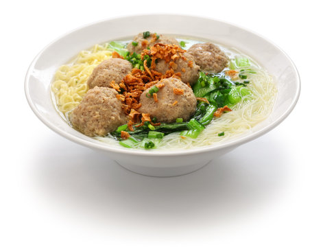 bakso, meatball soup with noodles, indonesian cuisine