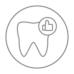Healthy tooth line icon.