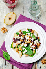 spinach, dried cranberries goat cheese walnuts pear salad