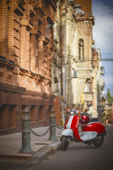 Obraz na płótnie Canvas Retro Scooter in the old town