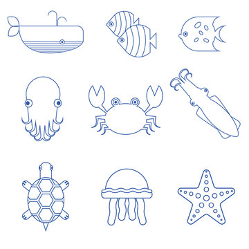  Seafood, fish and underwater animals linear icons. Starfish and turtle, undersea seaweed, octopus and crab, jellyfish linear. Vector illustration