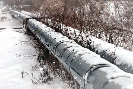 gas pipe transite snow winter