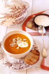 Spiced carrot soup