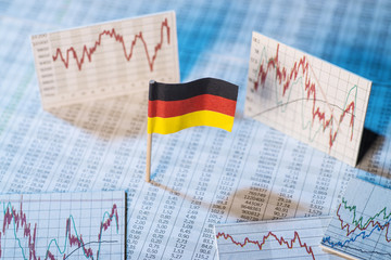 Entwicklung der Wirtschaft in Deutschland - 101383931