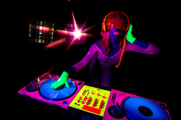 sexy neon uv glow DJ