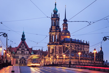 Obraz premium Dresden architecture from Augustus Bridge