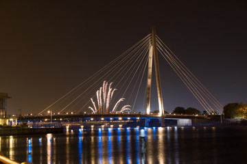 Fototapeta na wymiar Lake Bridge Fireworks