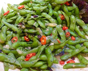 Dressed Young Soybean with Salted Pepper