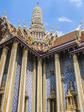 Prasart Phra Thepbidorn (K&ouml;nigliches Pantheon) in Wat Phra Kaeo