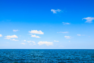 Obraz premium Blue-sky background.