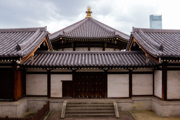 Fototapeta na wymiar Old architecture in Japan.Mud walls, tile 