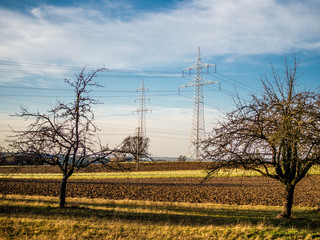 Strommasten am Abend