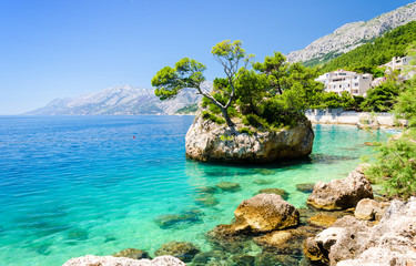 Fototapeta na wymiar crystal clear water of Adriatic sea in Brela on Makarska Riviera, Dalmatia, Croatia