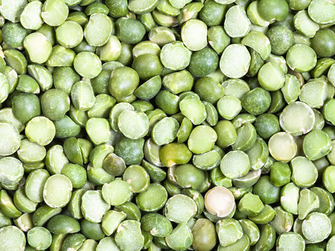 raw green split peas