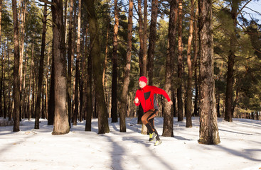 Fototapeta na wymiar Winter trail running.