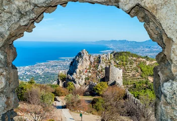 Fototapeten Burg Saint Hilarion, Zypern © abayuka10