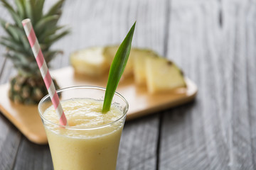 pineapple smoothie