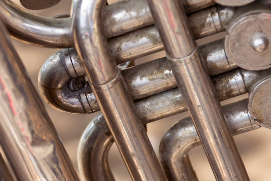 The element of metal trampets