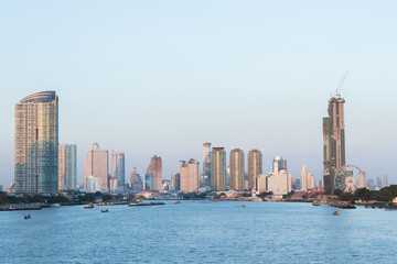 Fototapeta premium Rzeka Menam (Bangkok, Tajlandia)