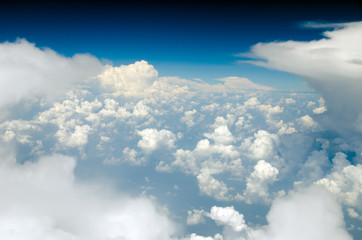 Unendlichkeit und Freiheit über den Wolken: Traum vom Fliegen :)