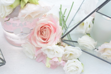 lisianthus, fleurs, flowers, rose, vase, joli, sweet, pink nature, joli, table, décoration, deco, decor