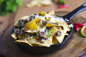 Nachos with haggis
