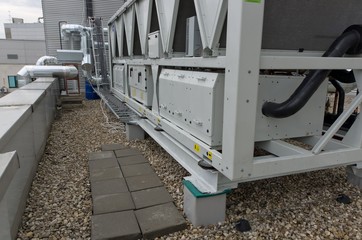 Air Cooled Water chiller with piping