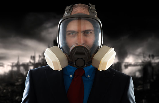 Man with mask in a polluted envirement