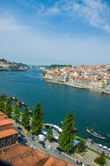 Obraz premium View of Porto city on summer day