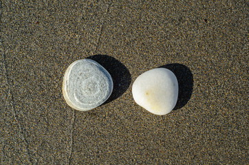 Fototapeta na wymiar piedras en la arena
