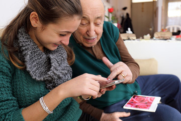 Insegnare ai nonni l'uso dello smartphone #2