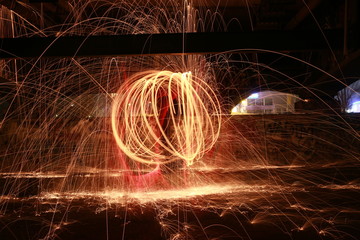 Lichtmalerei Feuerkreis mit Stahlwolle