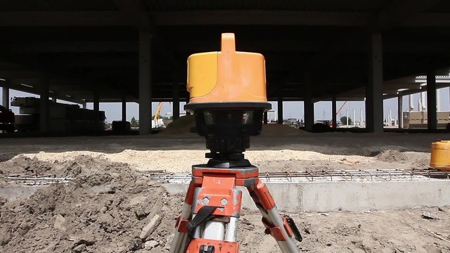 Red laser is leveling device central device to level construction site.
Modern device makes measurements with red laser level tool.
