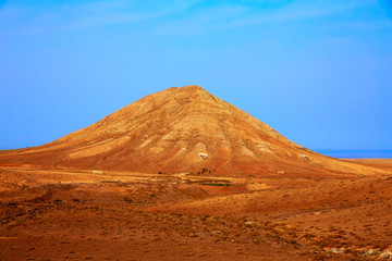 Fototapeta na wymiar Tindaya mountain Fuerteventura Canary Islands