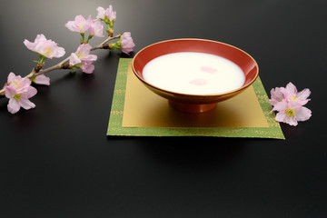 さかずき　桜　黒バック