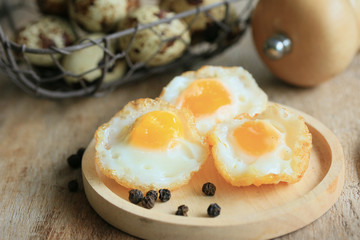 A lot fried quail eggs