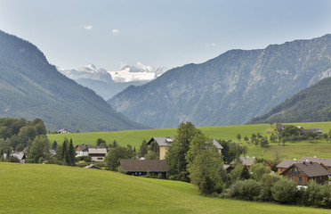 Fototapeta na wymiar Idyllic Alps landscape in Austria