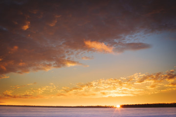 Naklejka na ściany i meble Colorful winter sunset in Russia