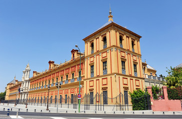 Fototapeta na wymiar Presidencia de la Junta de Andalucía, Palacio de San Telmo, Sevilla, España