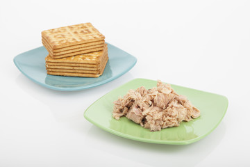 cookies of salt with canned tuna