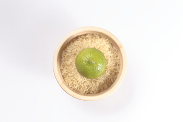 Dry rice vermicelli noodles on mat