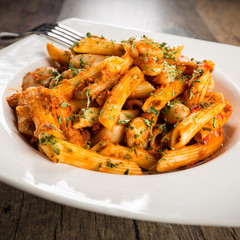 Fusionküche - Penne Bolognese mit griechischen Riesenbohnen