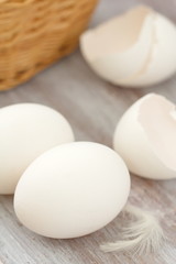 White chicken eggs
