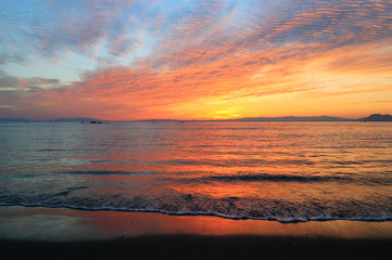 Fototapeta premium 美しい夕日