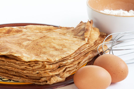 Cr&ecirc;pes au froment et ingr&eacute;dients