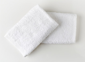 White spa towels - obrazy, fototapety, plakaty