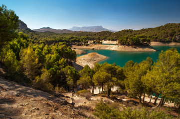 Overview of the lake at El Chorro