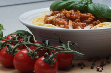 spaghetti bolognese